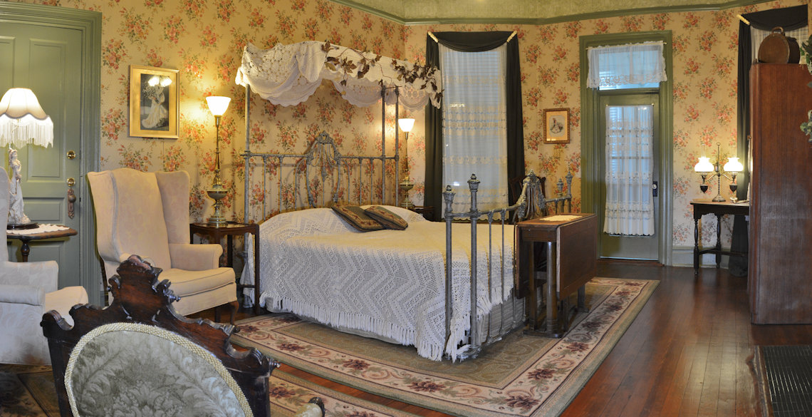 Southern Grace - Accommodations In Quincy, FL At McFarlin House